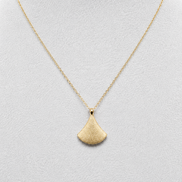 18K Gold Minimalist Teardrop Necklace.