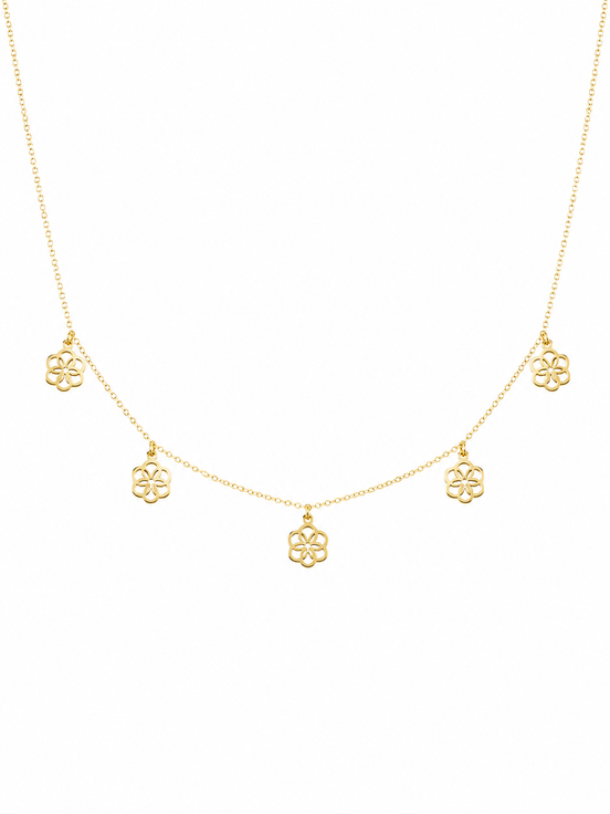 18K Elegant Flower Charm Necklace.