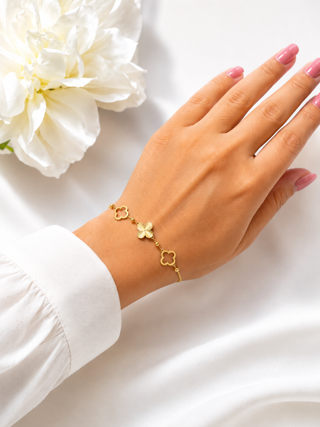 18K Gold Clover Bracelet for Women